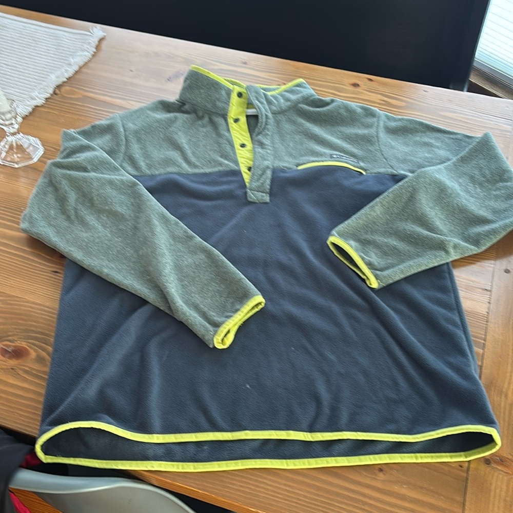 Columbia Pullover